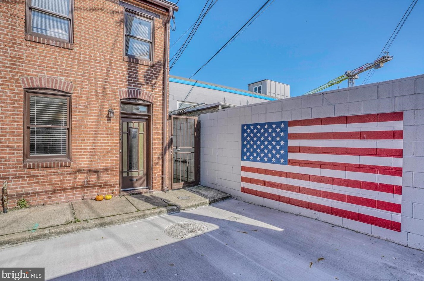 619 Chapel St, Baltimore MD  21231-3019 exterior