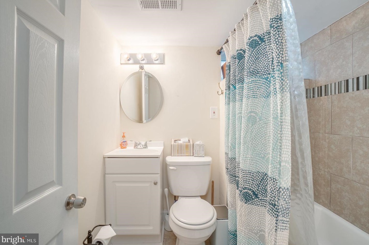 3937 Inner Cir, Baltimore MD  21225-2253 exterior