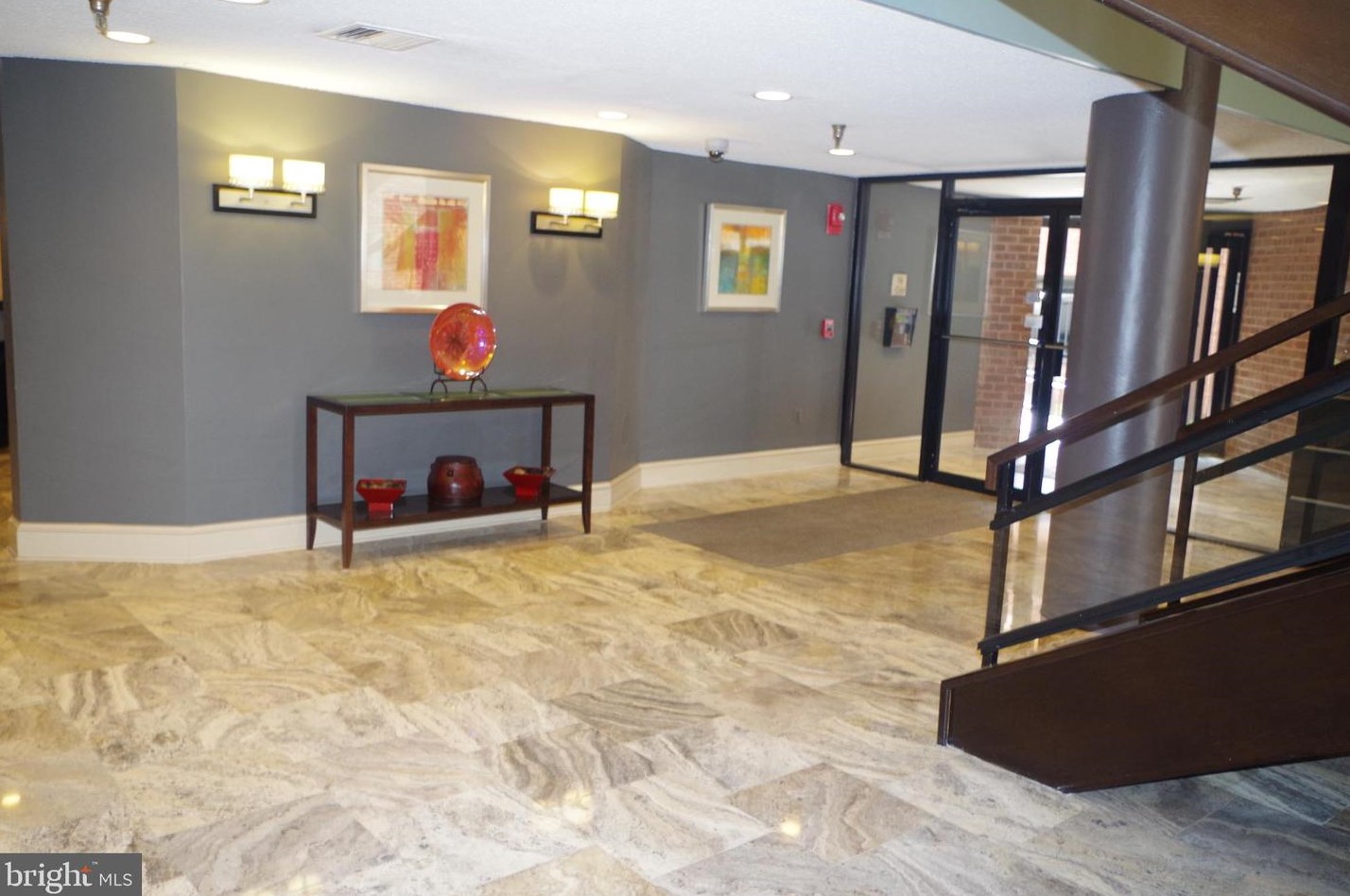 2515 Boston St, Baltimore MD  21224-4739 exterior