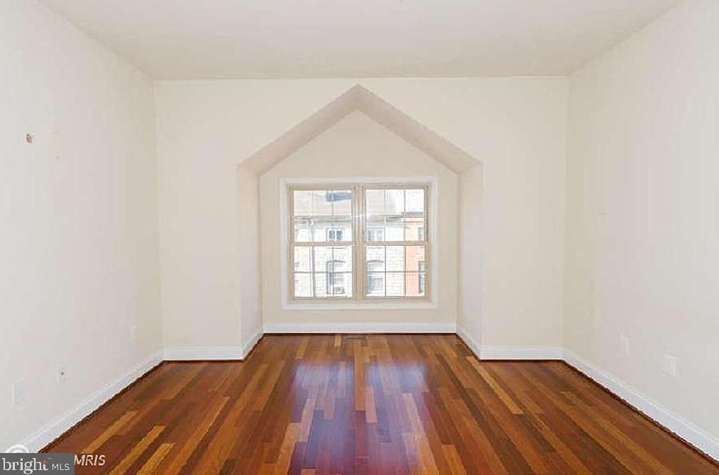 219 S Regester St, Baltimore, MD 21231
