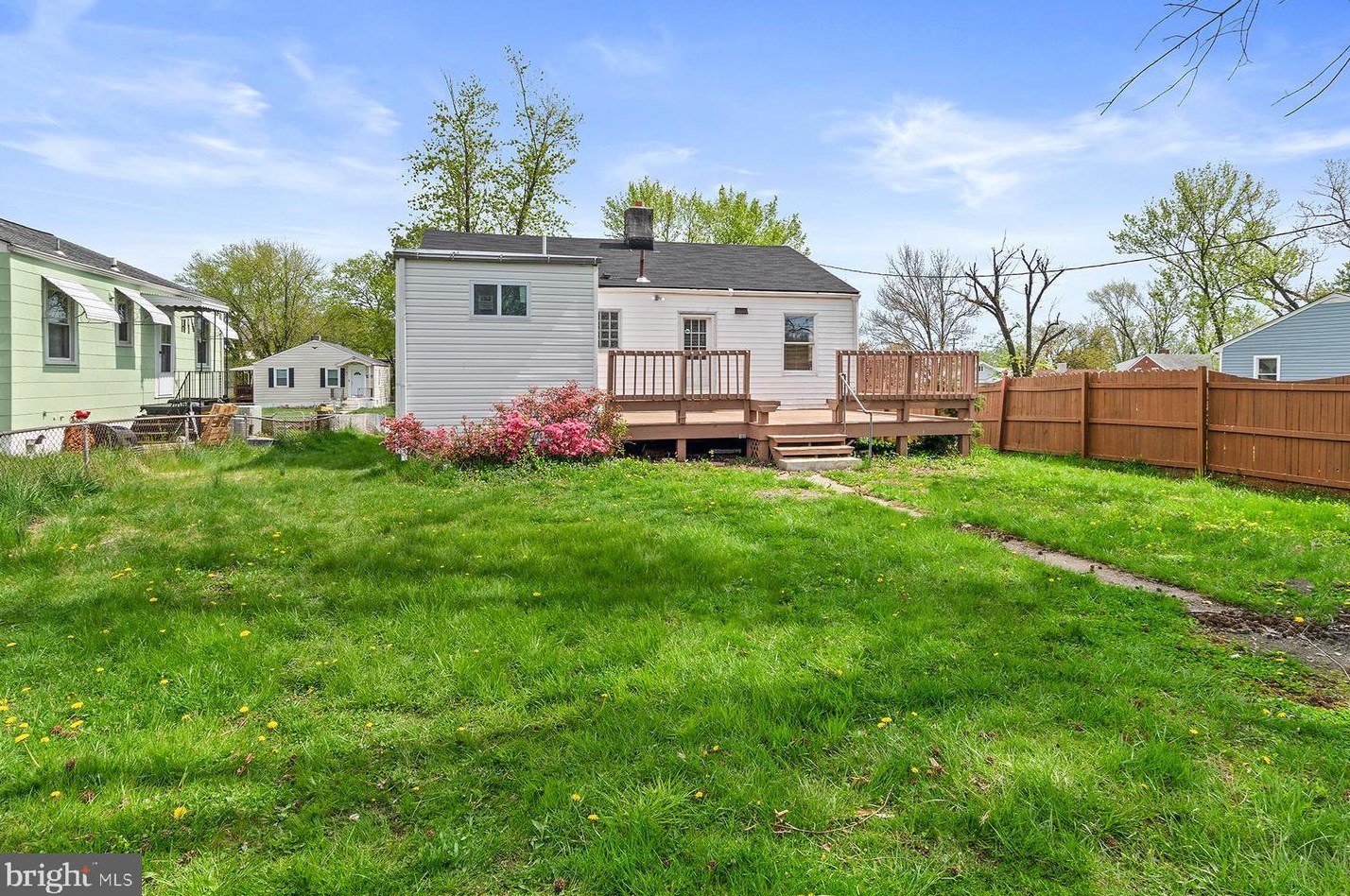 5722 Newholme Ave, Baltimore, MD 21206-3305