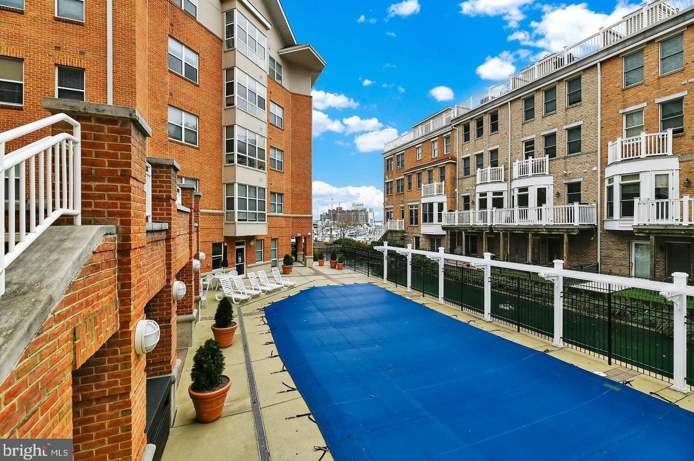 23 Pierside Dr Apt 309, Baltimore, MD 21230