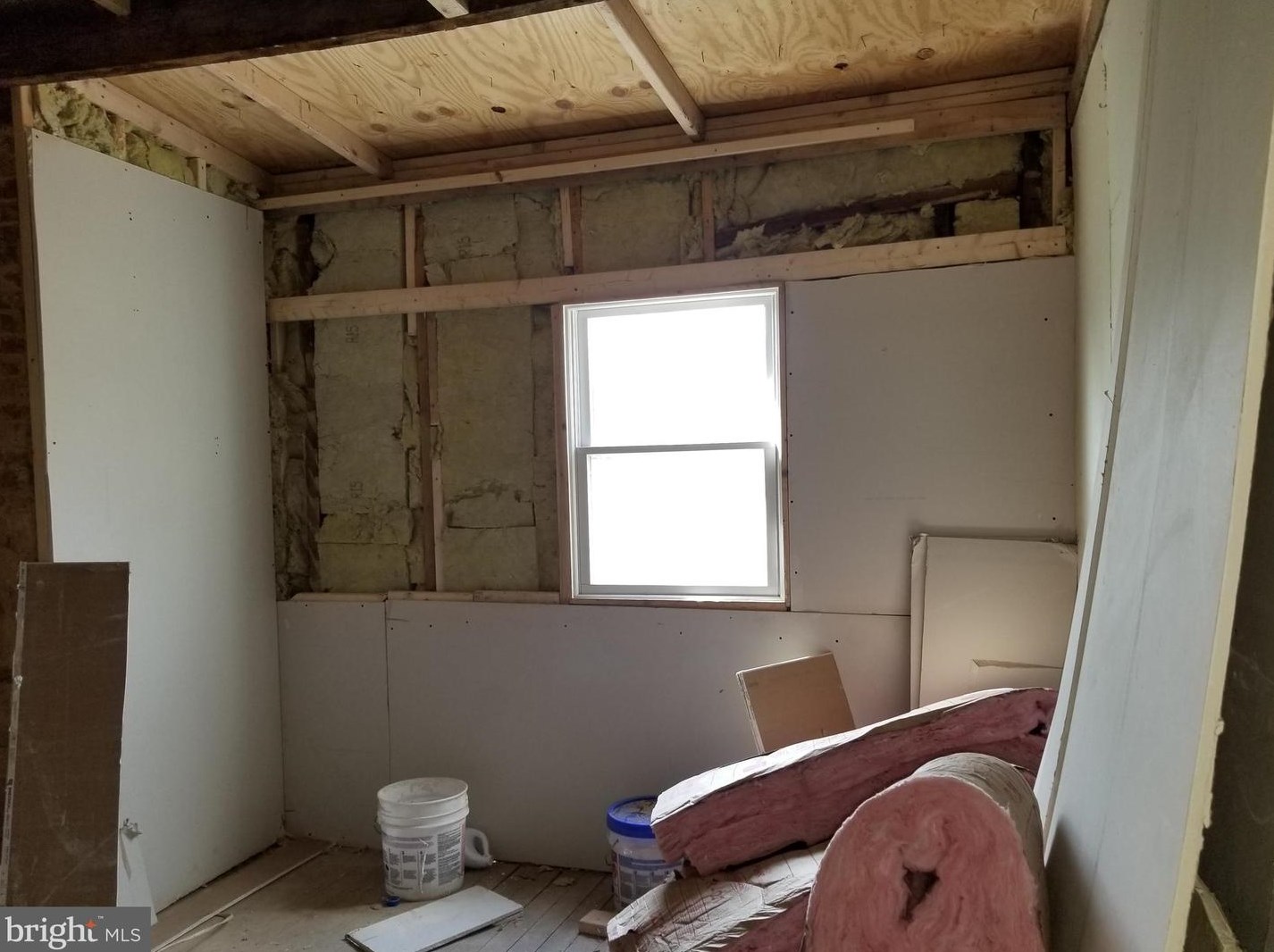2019 Lanvale St, Baltimore MD  21217-1043 exterior