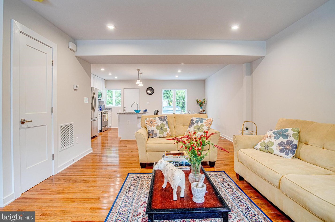 5610 Clearspring Rd, Baltimore, MD 21212-3905