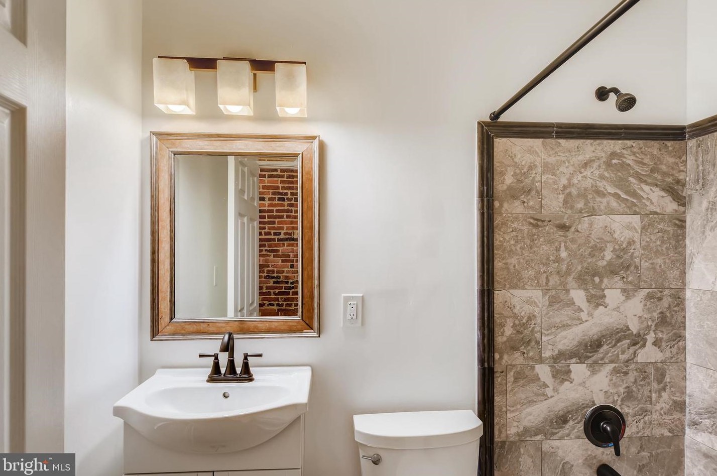 723 Curley St, Baltimore MD  21205-2717 exterior