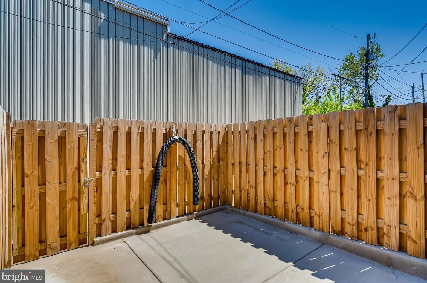 723 Curley St, Baltimore MD  21205-2717 exterior