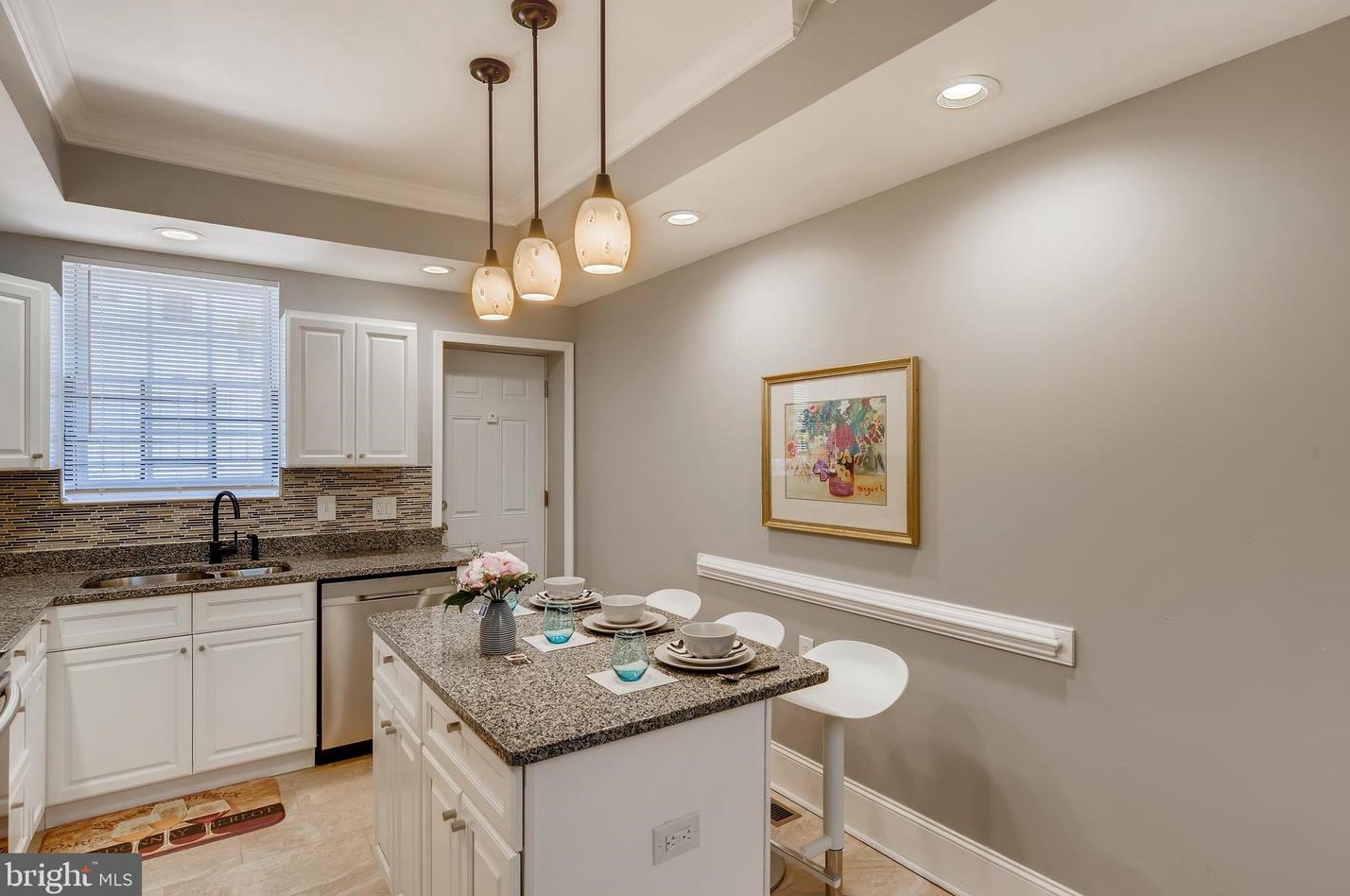 723 Curley St, Baltimore MD  21205-2717 exterior