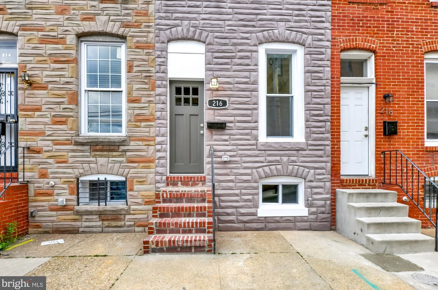 216 N Glover St, Baltimore, MD 21224