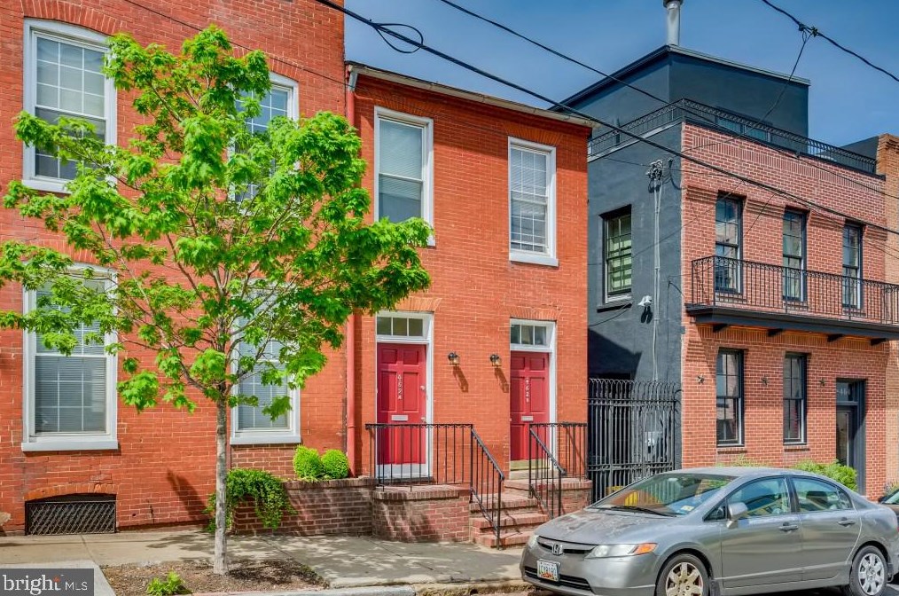462 Cross St, Baltimore, MD 21230-4126