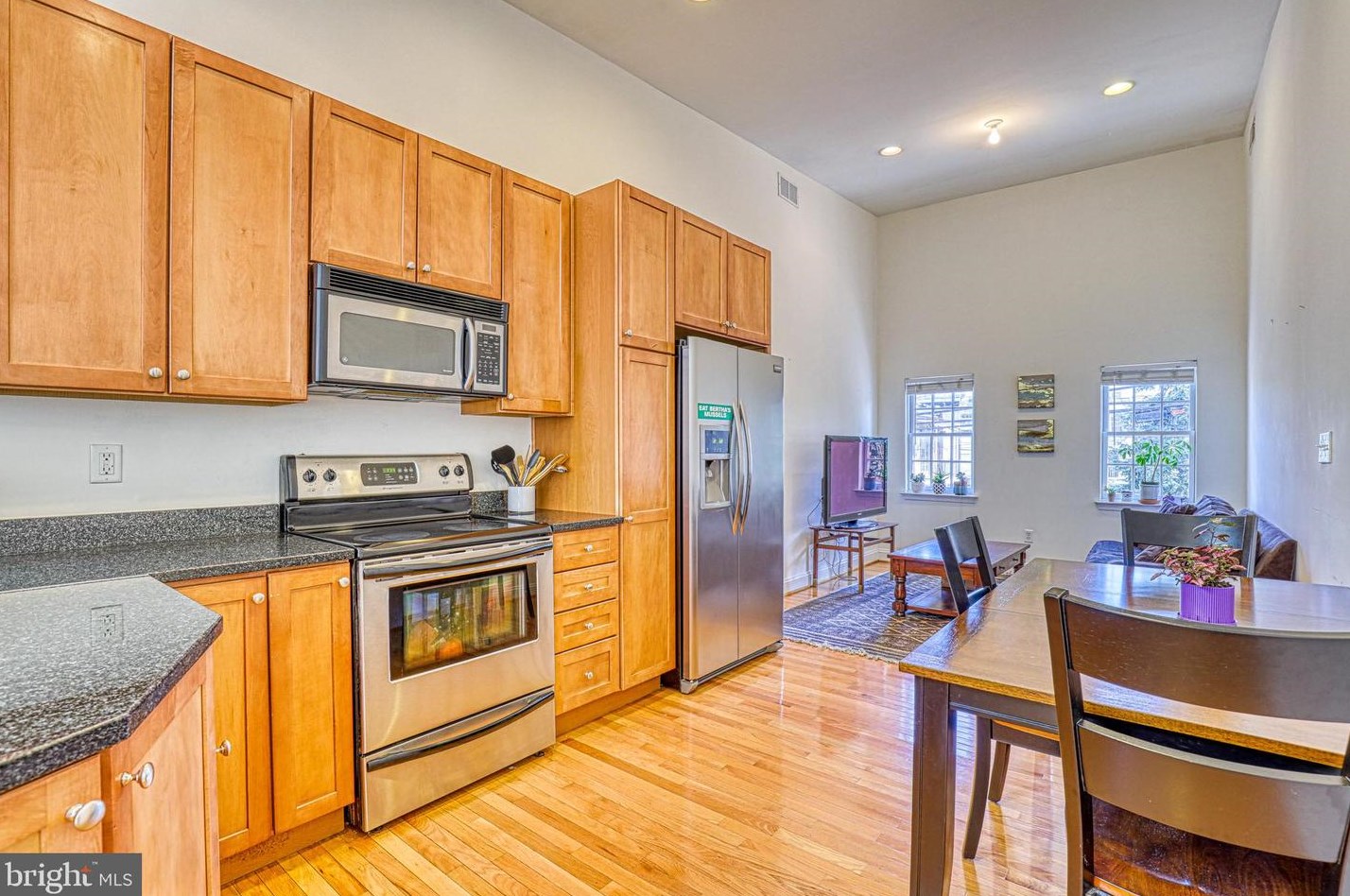 2210 Boyer St, Baltimore, MD 21231-2005