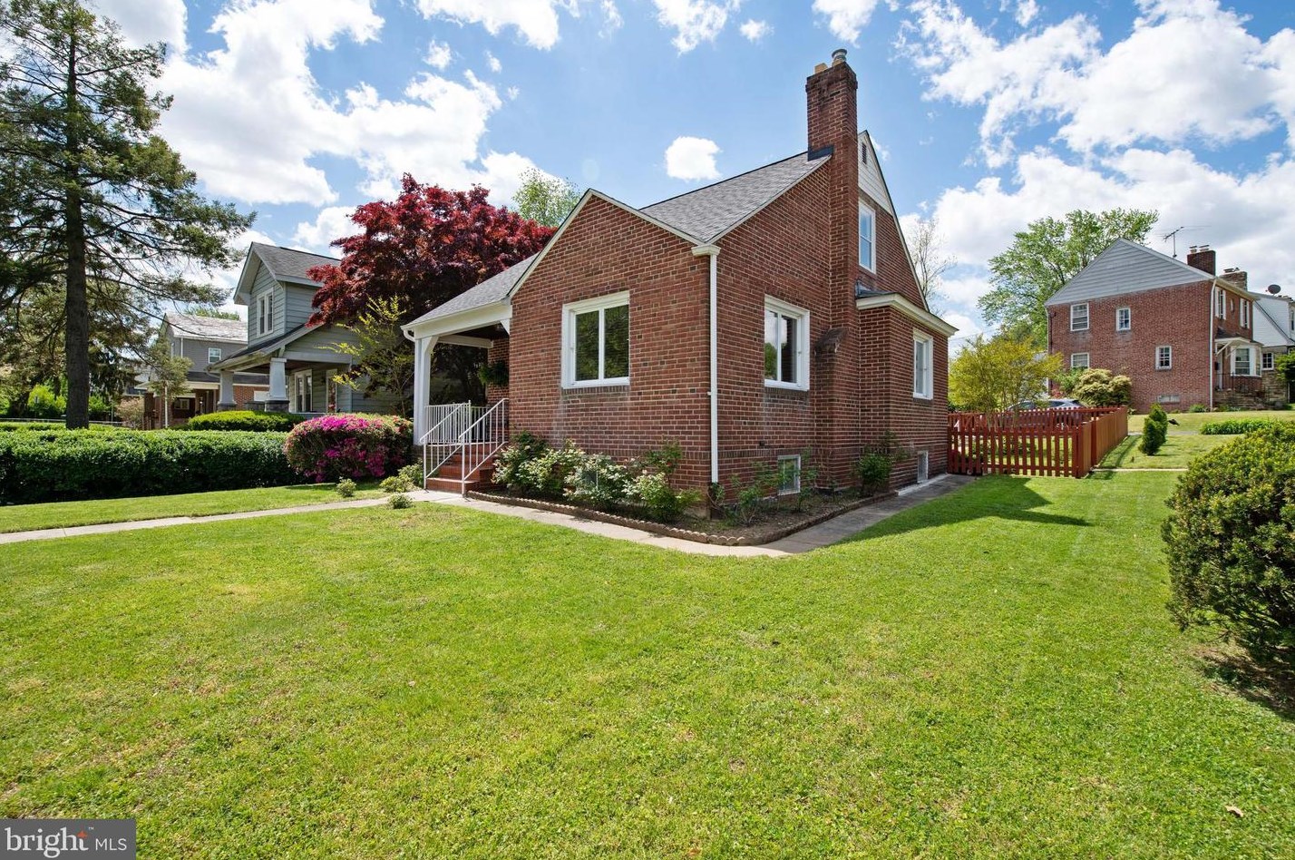 3807 Biddison Ln, Baltimore, MD 21206-4104