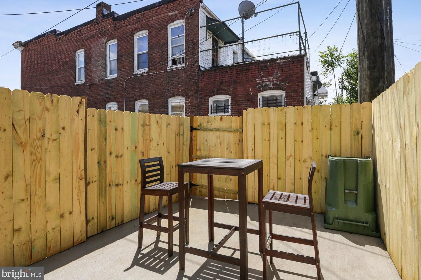2523 Madison St, Baltimore MD  21205-1729 exterior