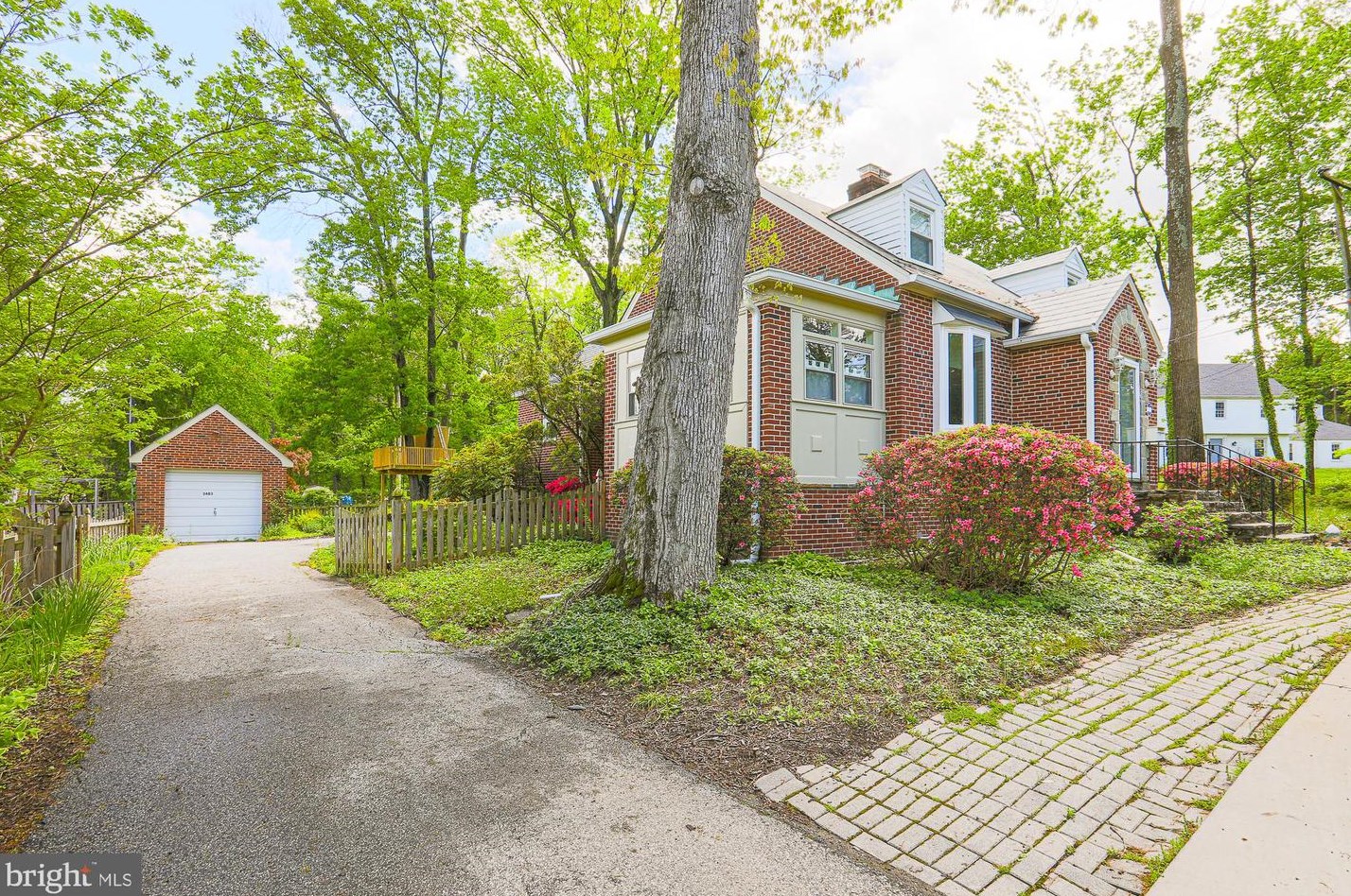 3403 Clarks Ln, Baltimore, MD 21215-2501