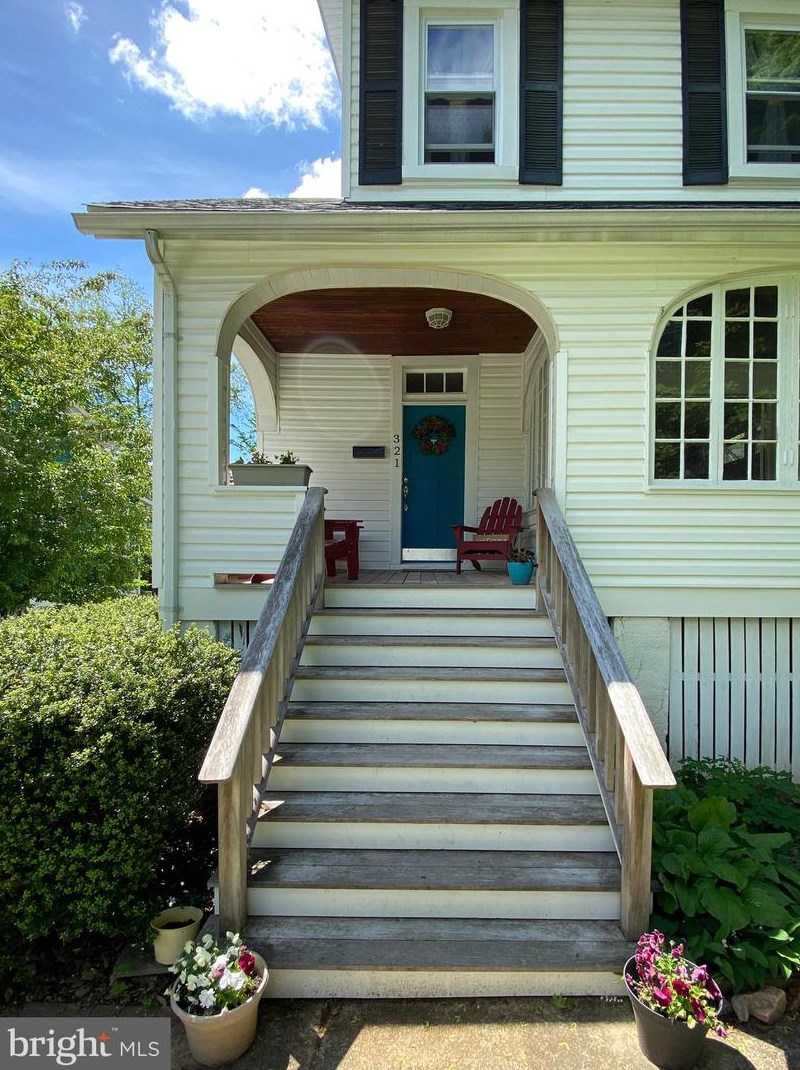 321 Rossiter Ave, Baltimore, MD 21212-4420