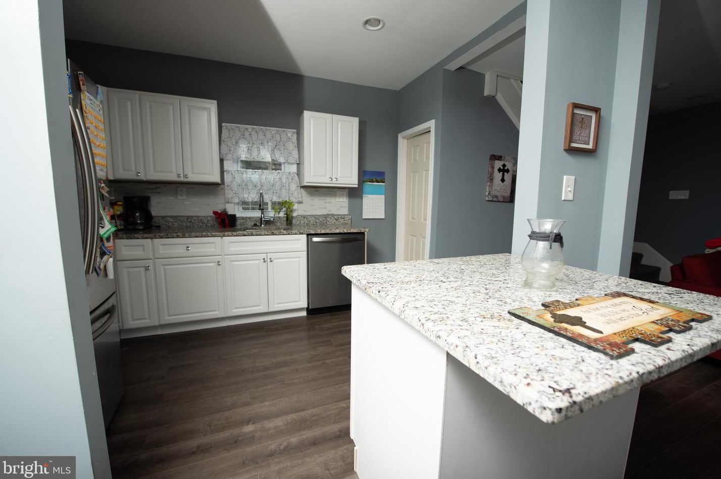 4911 Midwood Ave, Baltimore MD  21212-4526 exterior