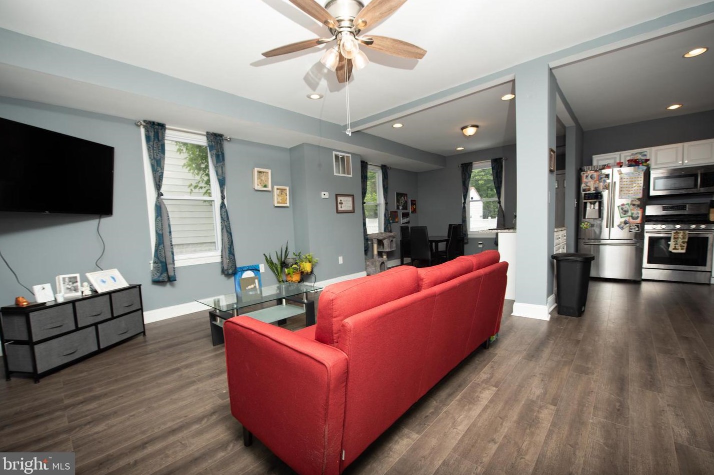 4911 Midwood Ave, Baltimore MD  21212-4526 exterior