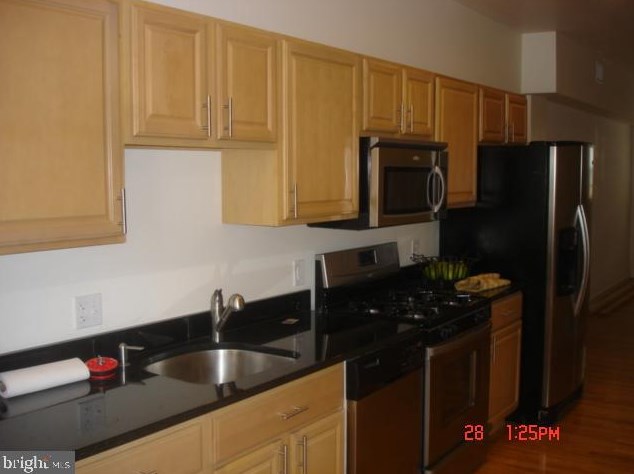 18 N Madeira St, Baltimore, MD 21231