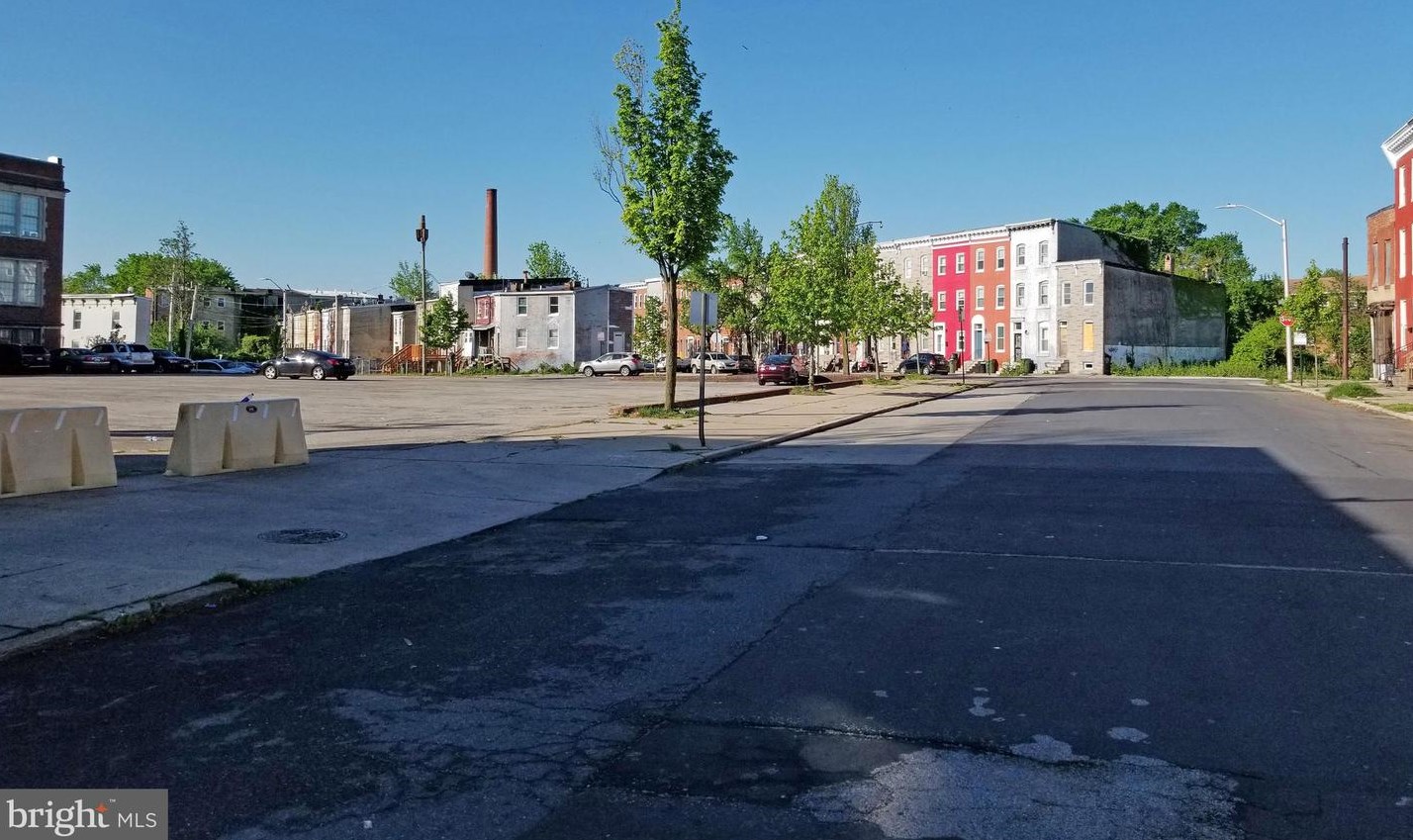 711 Cumberland St, Baltimore MD  21217-1721 exterior