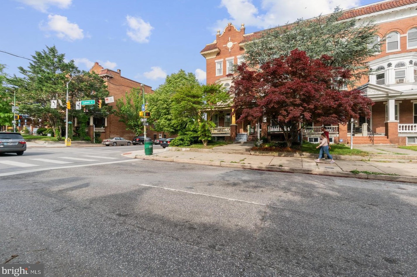 2745 N Calvert St Apt 2, Baltimore, MD 21218