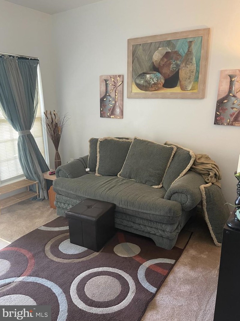 305 Swale Ave, Baltimore, MD 21225