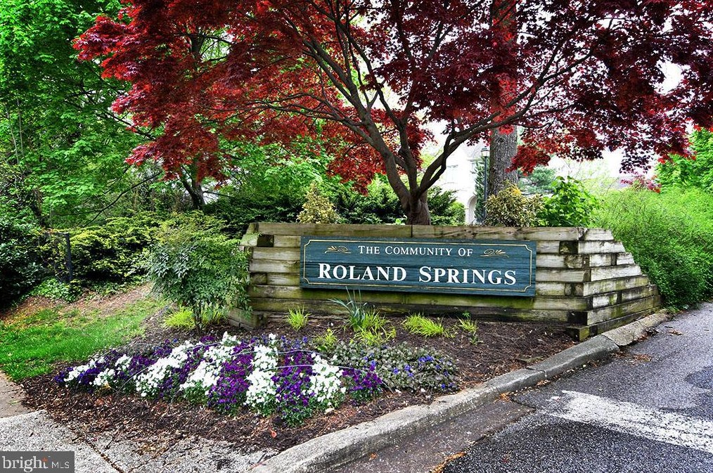 4420 Roland Spring Dr, Baltimore MD  21210-2707 exterior