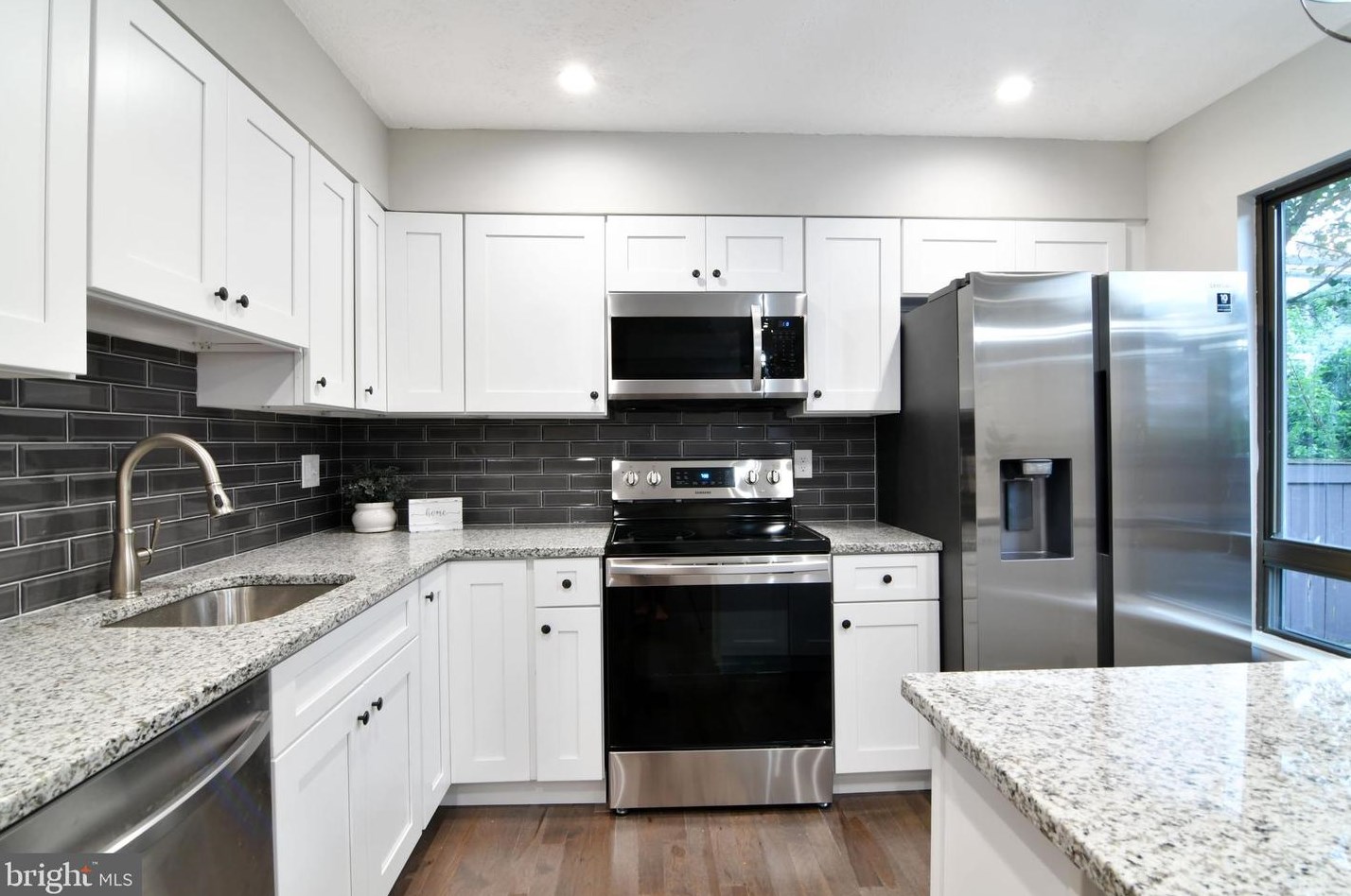 4420 Roland Spring Dr, Baltimore MD  21210-2707 exterior