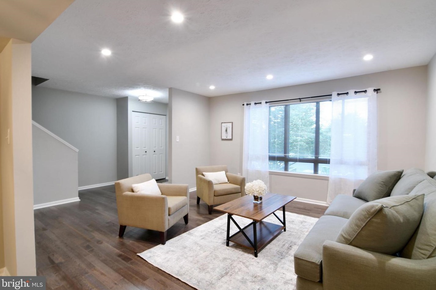 4420 Roland Spring Dr, Baltimore MD  21210-2707 exterior
