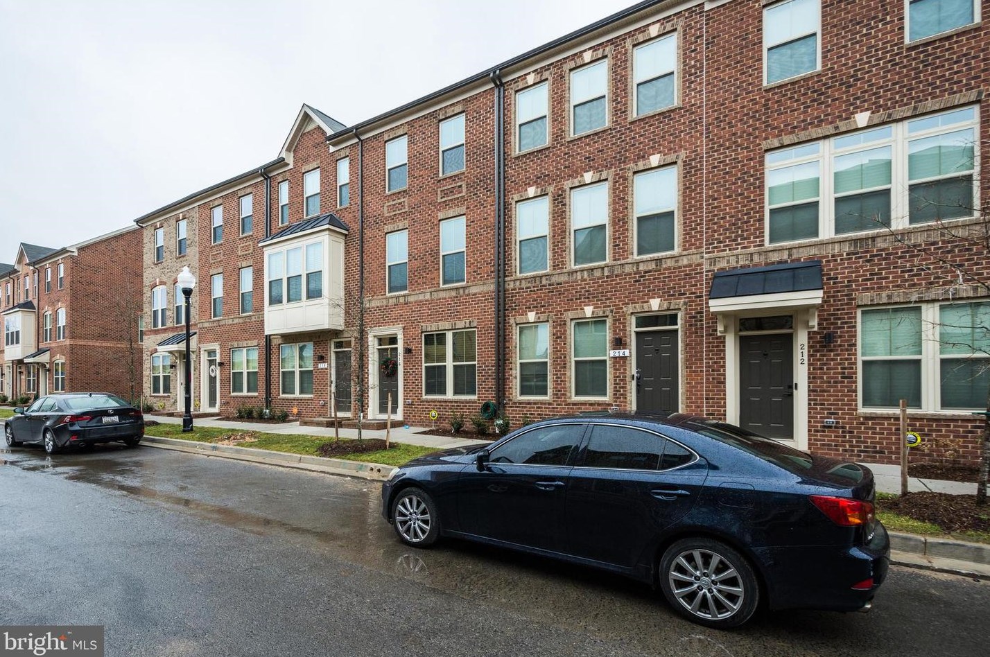 215 Macon St, Baltimore, MD 21224-2628