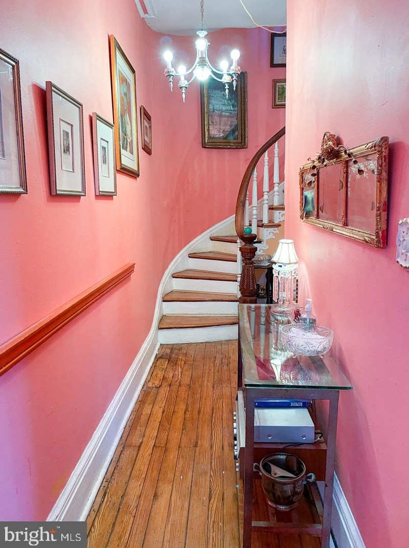 916 Edmondson Ave, Baltimore, MD 21223-1322