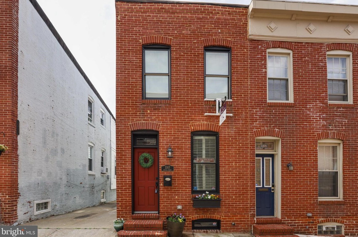 3307 Schuck St, Baltimore, MD 21224-4120