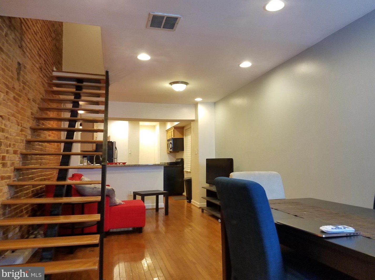 2216 Portugal St, Baltimore, MD 21231