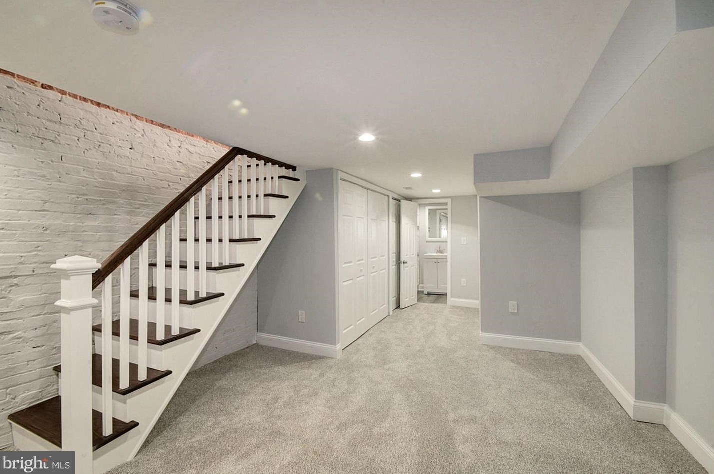 10 Robinson St, Baltimore MD  21224-2255 exterior