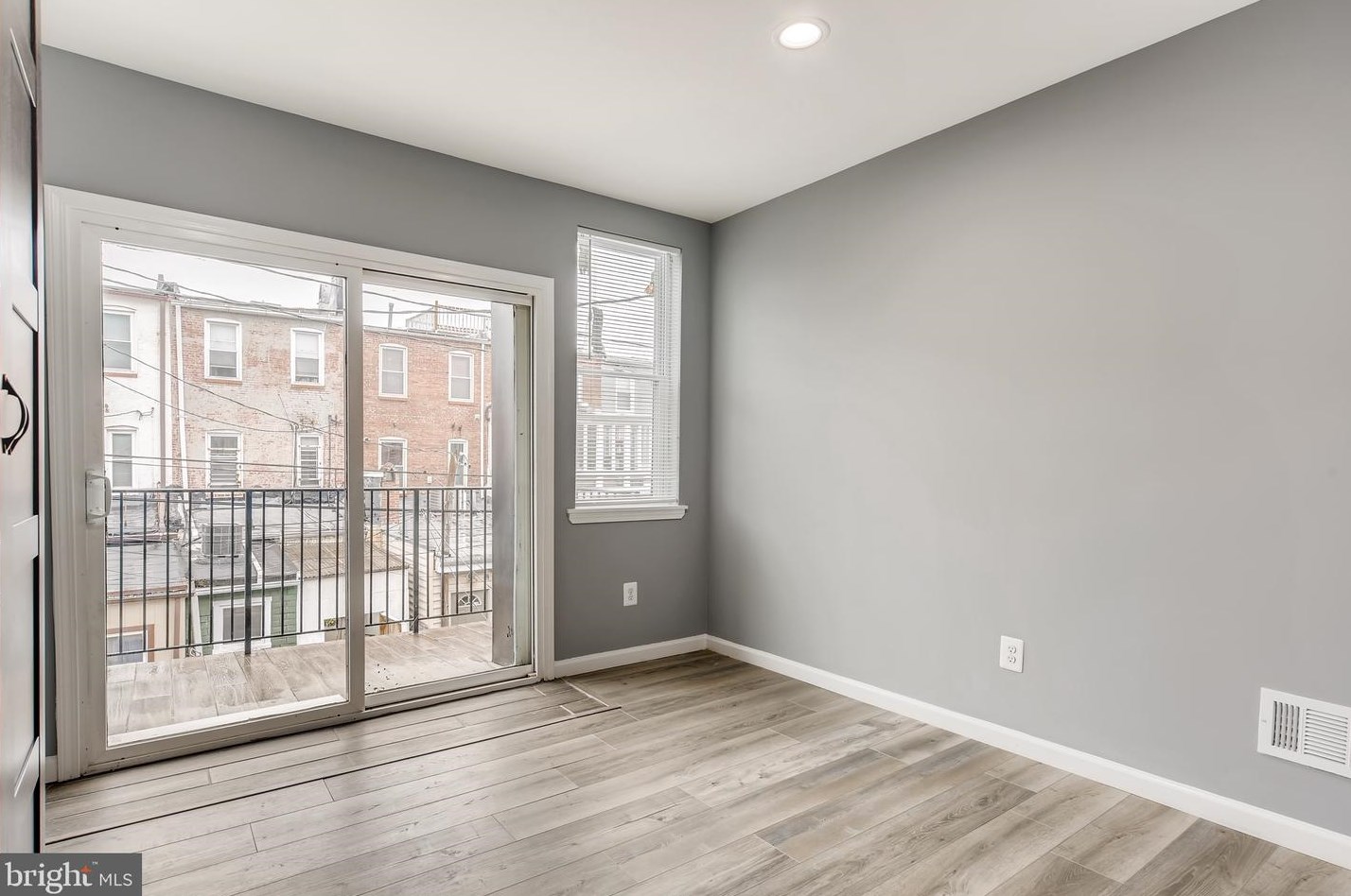 128 Curley St, Baltimore MD  21224-1331 exterior