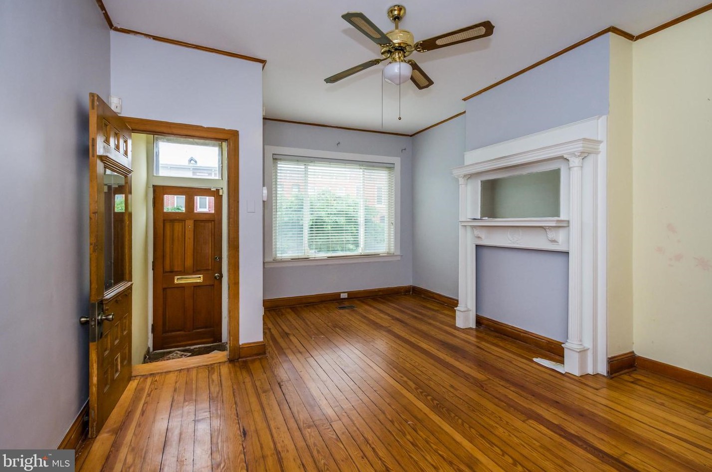 18 Montford Ave, Baltimore, MD 21224-1050