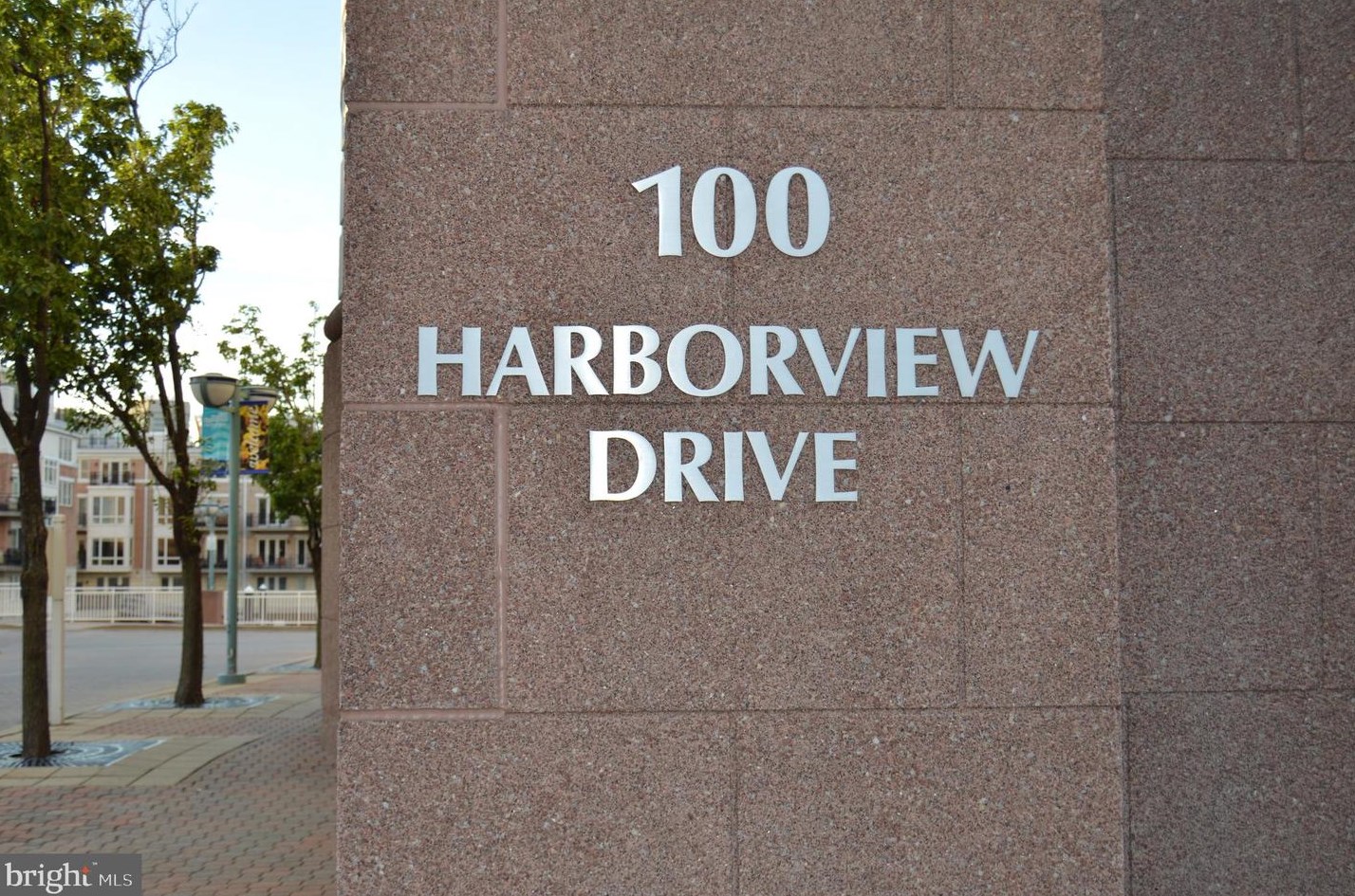 100 Harborview Dr #411, Baltimore, MD 21230