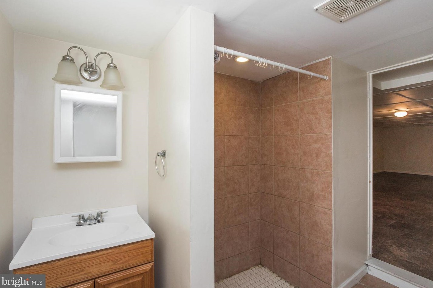 4215 Berger Ave, Baltimore MD  21206-3648 exterior