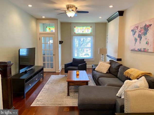 910 N Linwood Ave, Baltimore, MD 21205