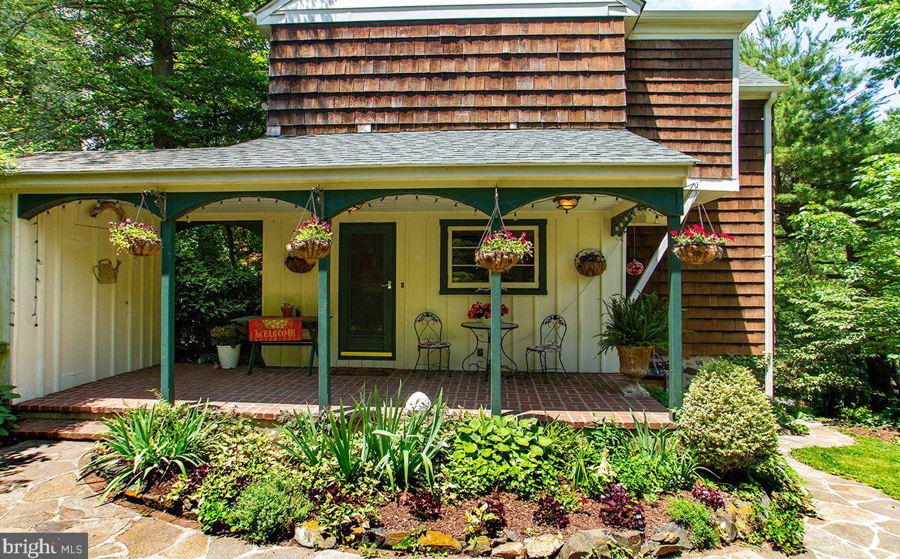5137 Wetheredsville Rd, Baltimore, MD 21207-6647