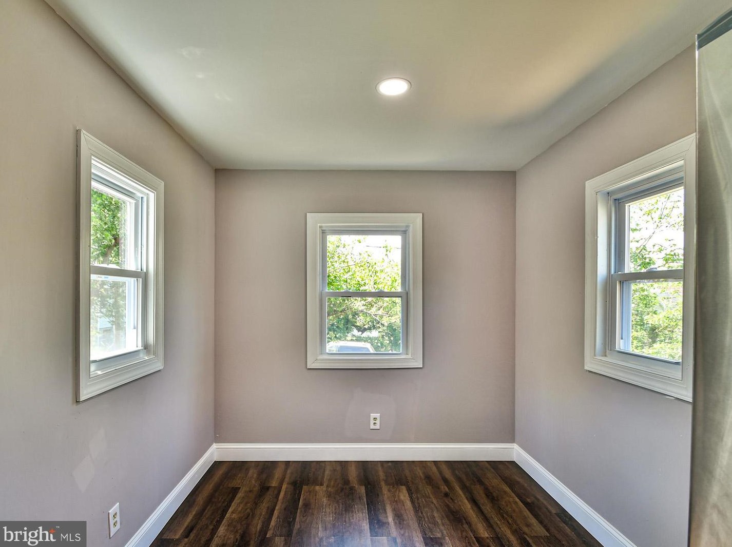 4307 Stanwood Ave, Baltimore MD  21206-6448 exterior
