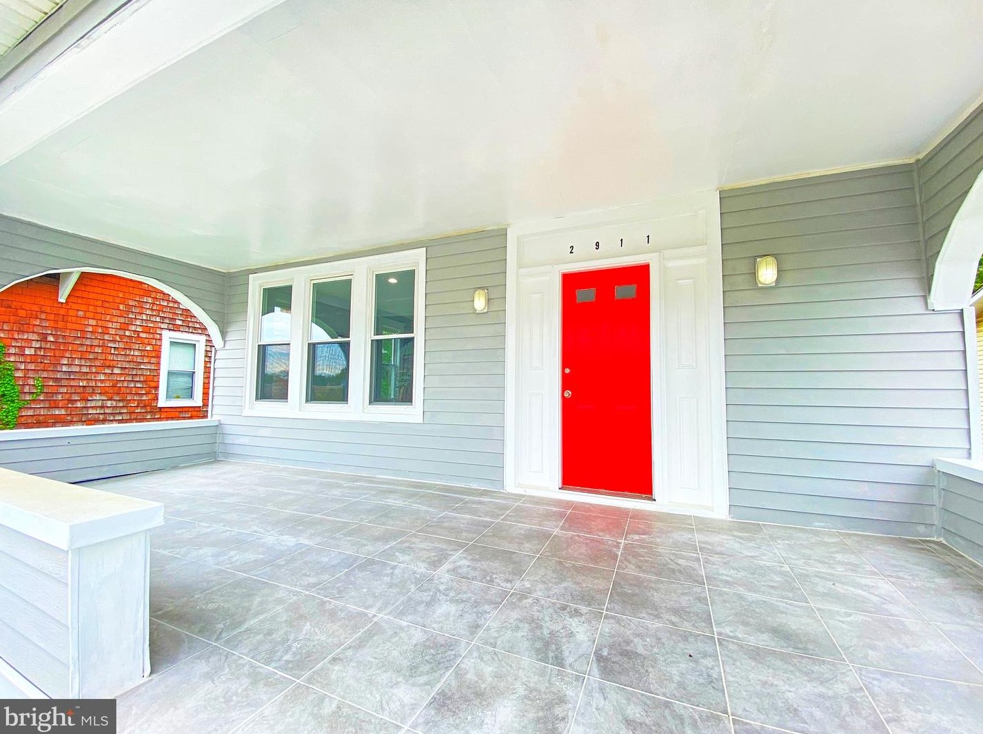2911 Echodale Ave, Baltimore MD  21214-2203 exterior