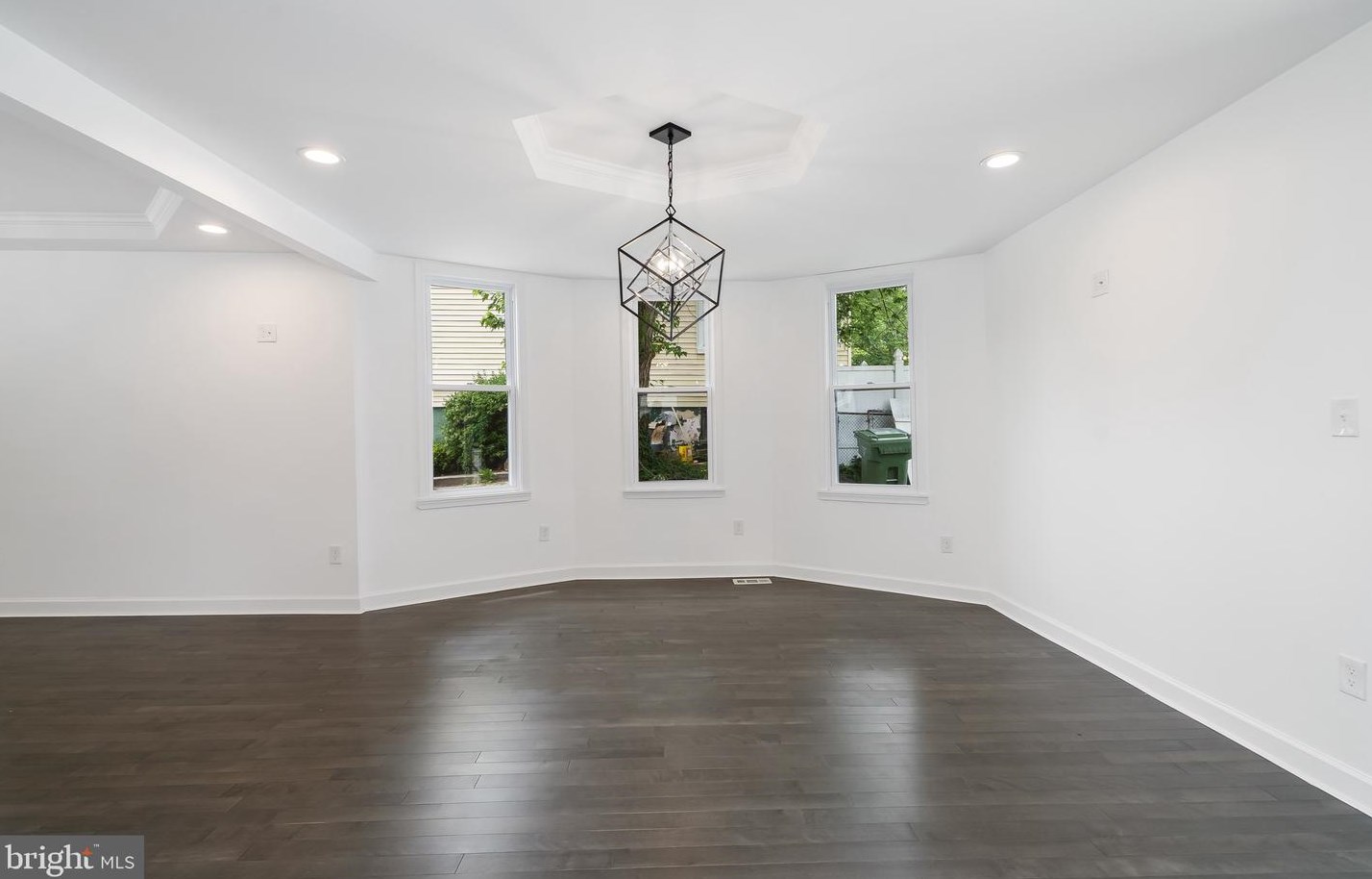 512 Rossiter Ave, Baltimore MD  21212-4507 exterior