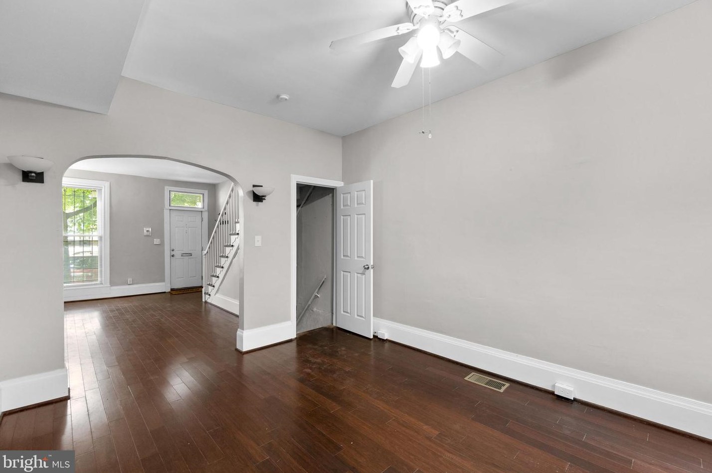 214 Chester St, Baltimore MD  21231-2625 exterior