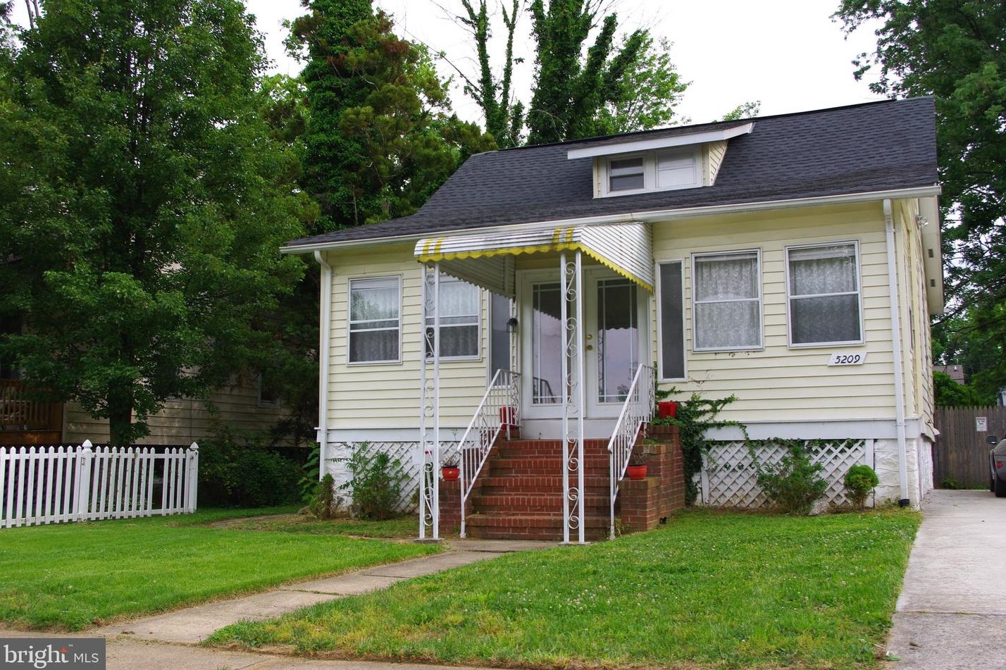 5209 Belleville Ave, Baltimore, MD 21207-7044