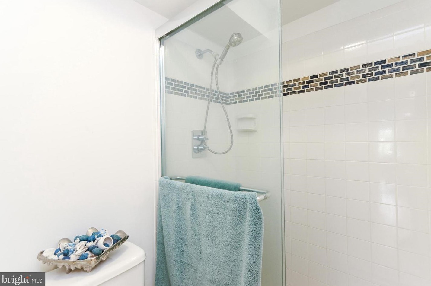 660 Portland St, Baltimore MD  21230-2220 exterior