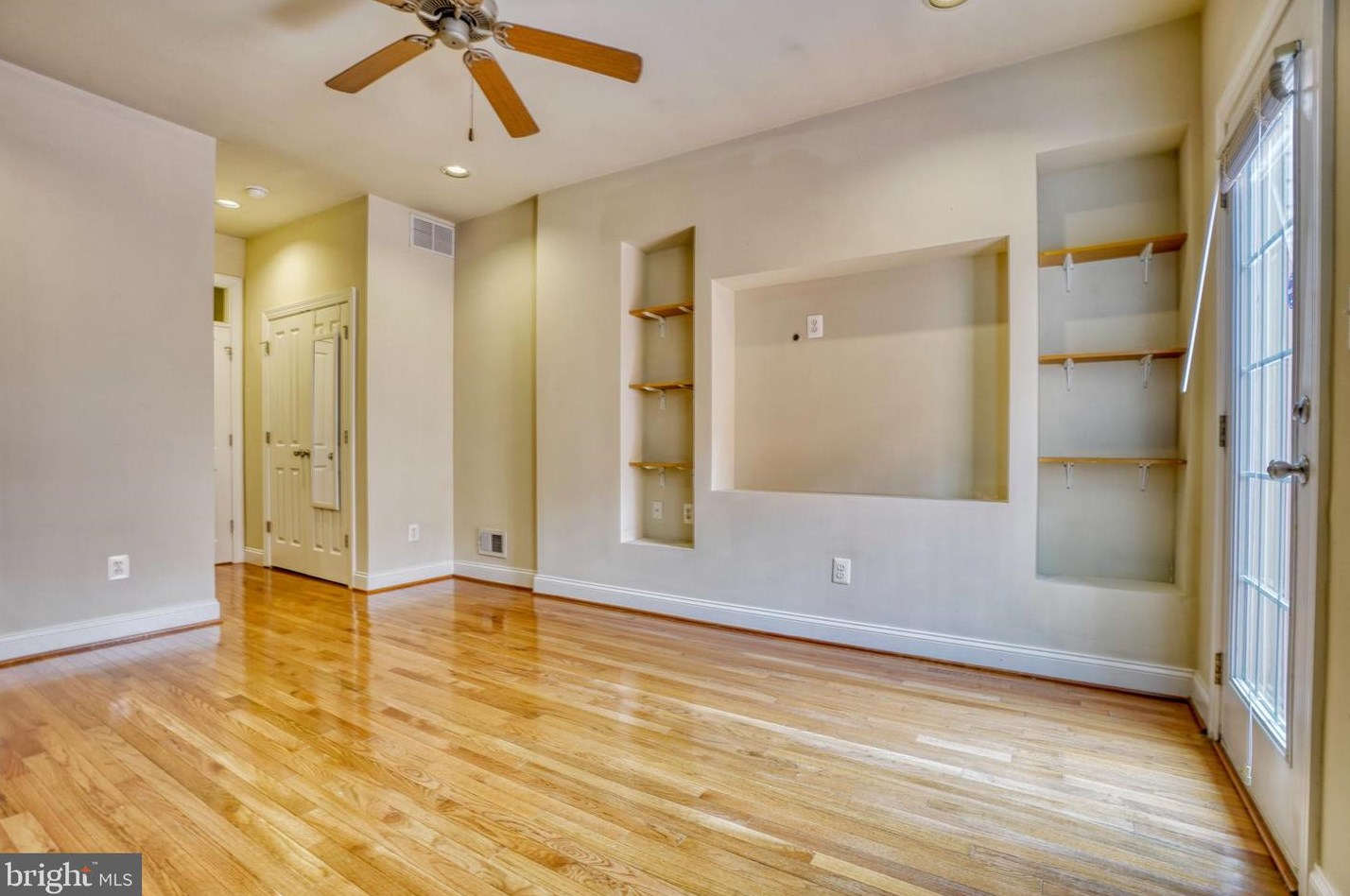 2444 Fleet St, Baltimore MD  21224-3628 exterior