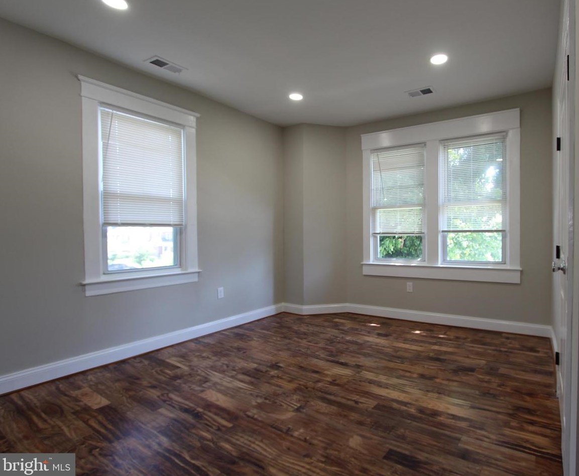 3801 Mohawk Ave, Baltimore MD  21207-7670 exterior