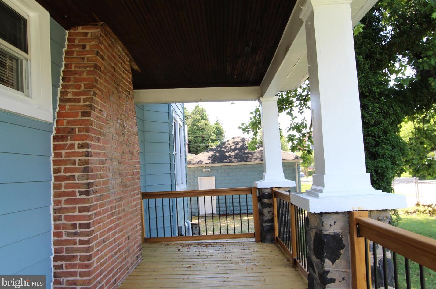 3801 Mohawk Ave, Baltimore MD  21207-7670 exterior