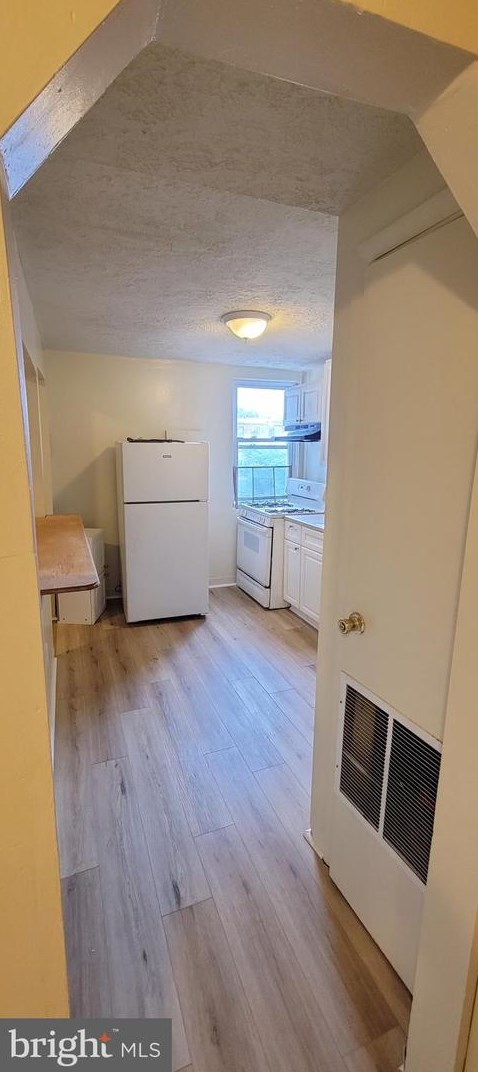 3421 Holmes Ave, Baltimore, MD 21217