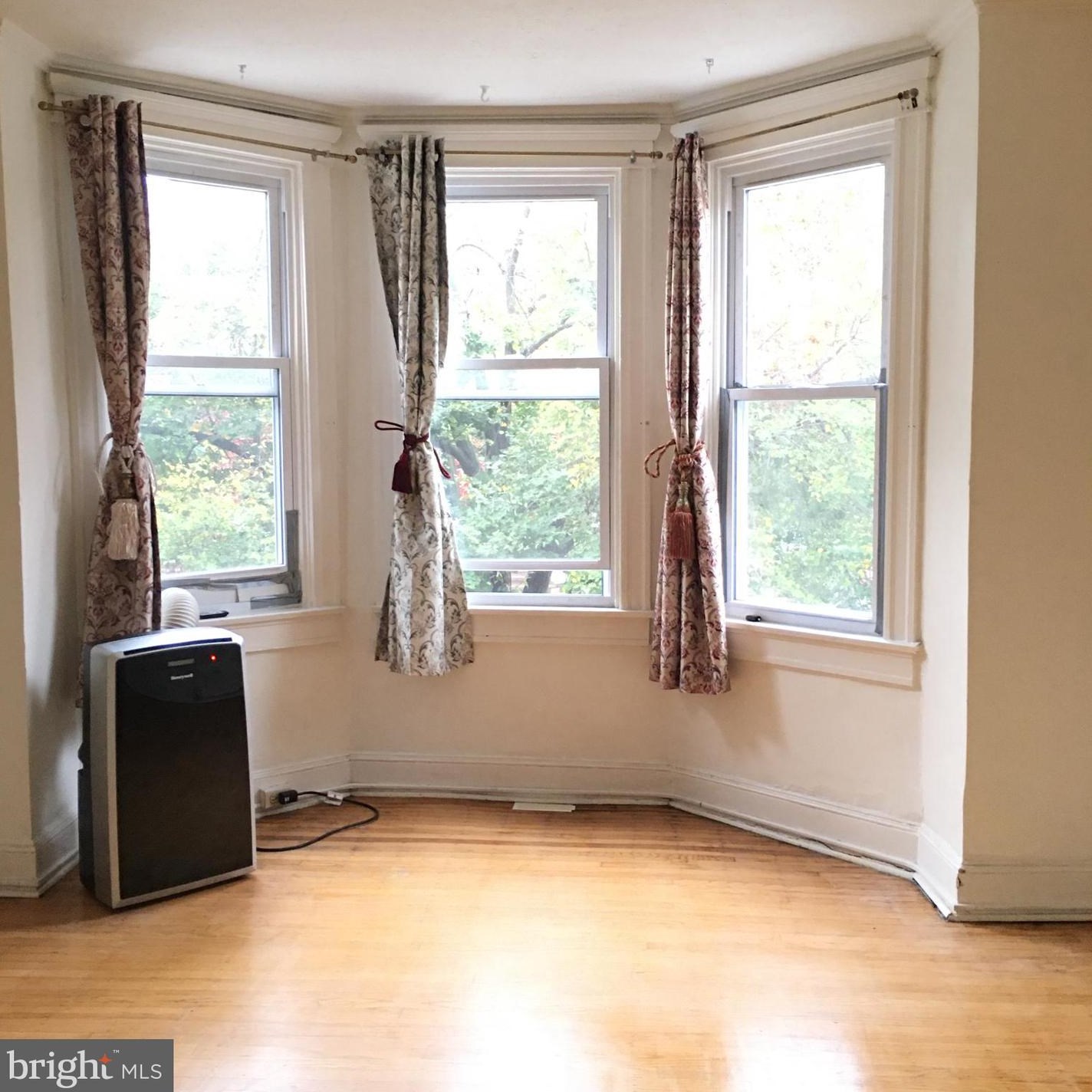 3053 Guilford Ave, Baltimore, MD 21218