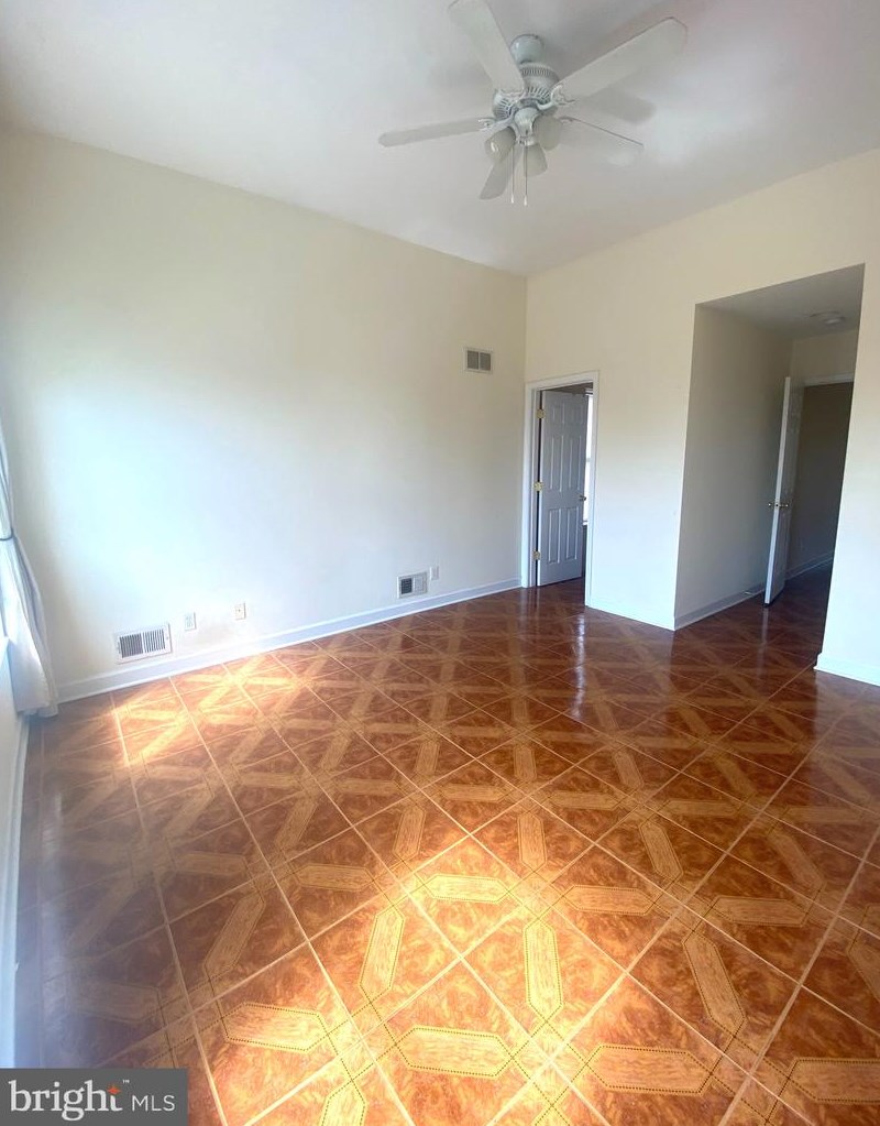 2641 Howard St, Baltimore MD  21218-4508 exterior